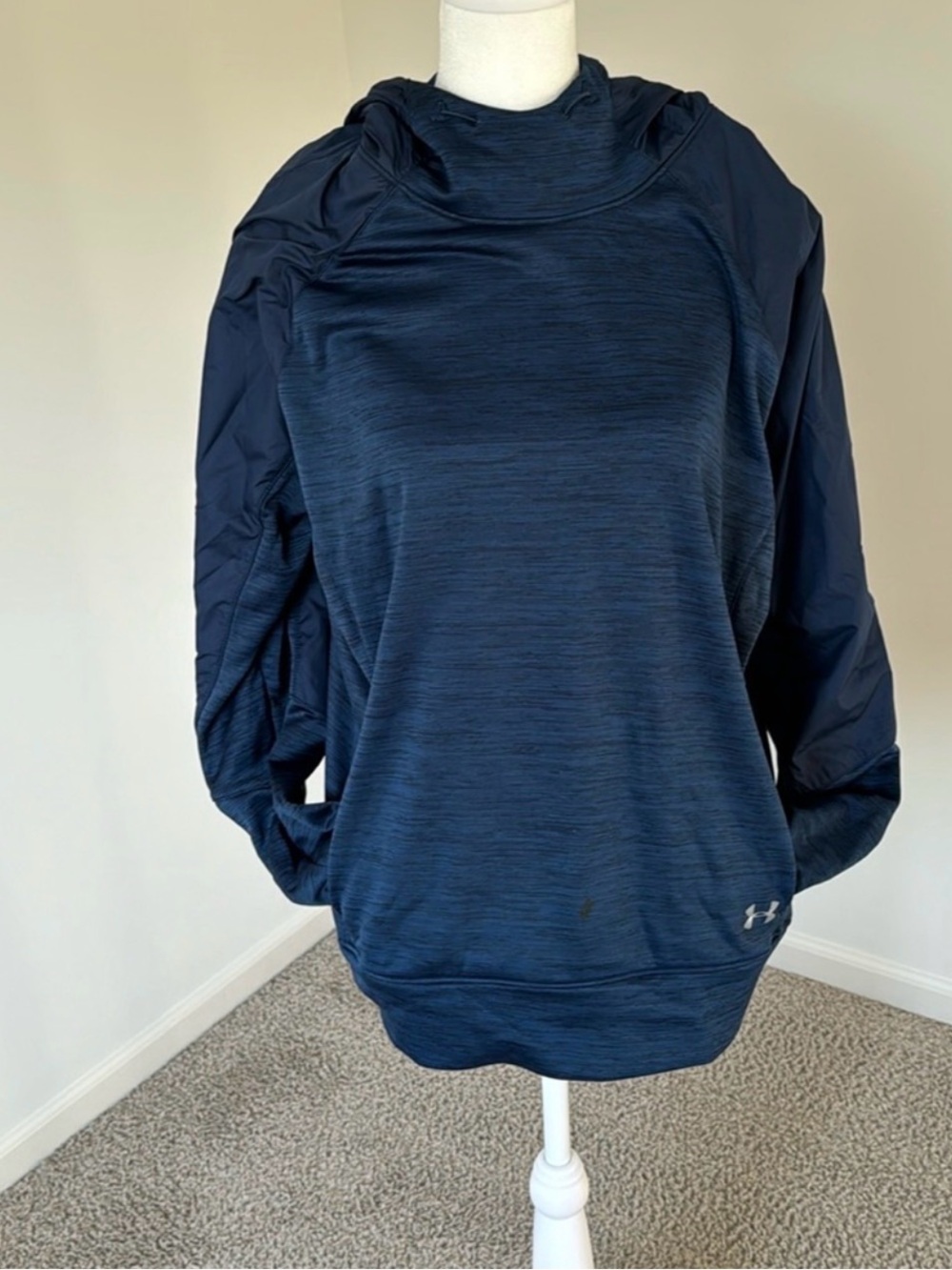 Under Armour Blue Performance Hoodie Women's XL | Athleisure Pullover